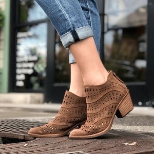 Sofft Westwood Perforated Ankle Booties